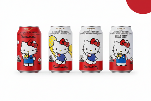 HELLO KITTY BEVANDA GASSATA ALLA FRAGOLA E LIMONE POCHI ZUCCHERI 330 ML（BOX DA 12）